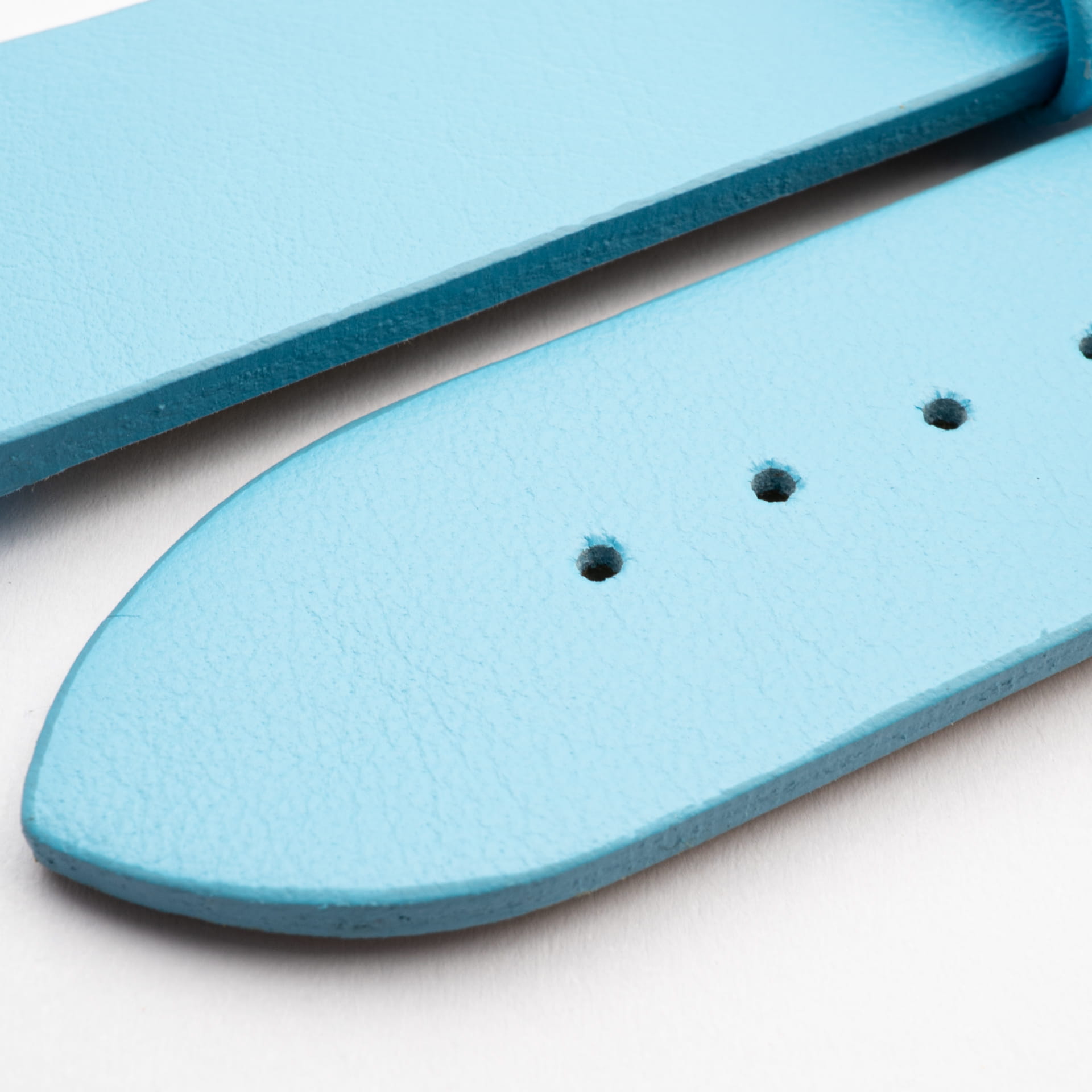 Essential · Classic · XS · Light Blue