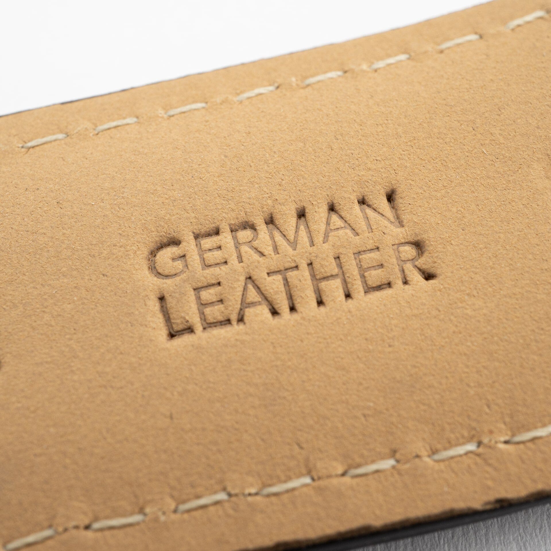 Black Forest · Classic · Schwarz