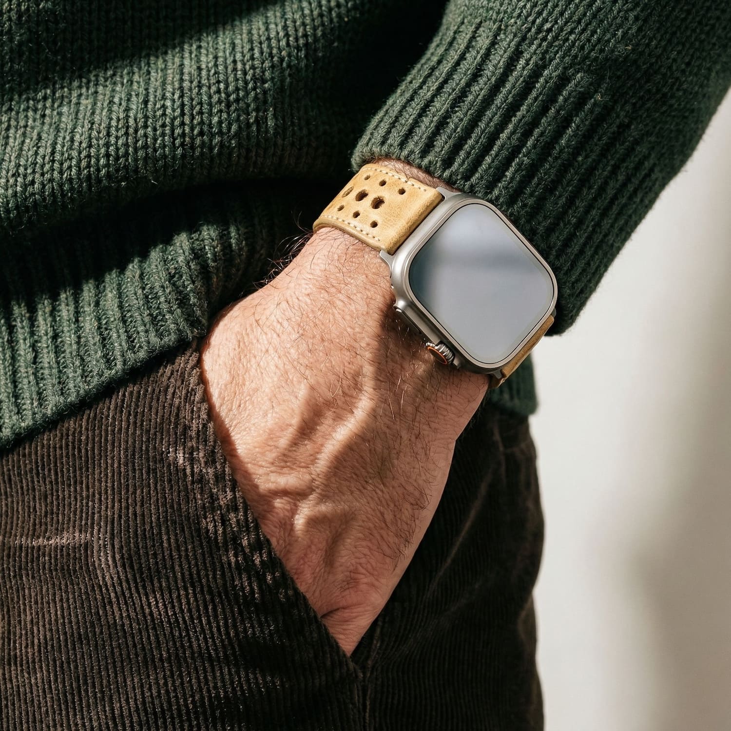 Monaco - Vintage - Mustard