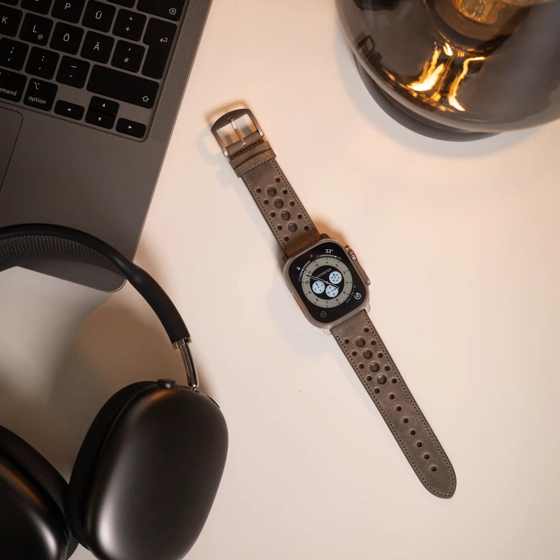 Monaco - Vintage - Grey leather strap-Apple Watch