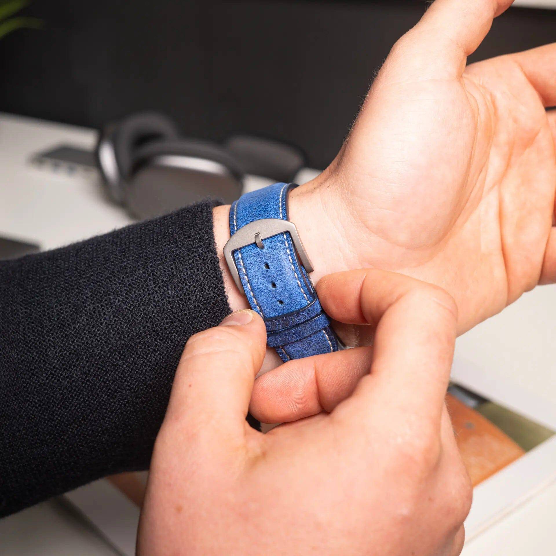 Antelope Chrono - Vintage - Blue leather strap-Apple Watch
