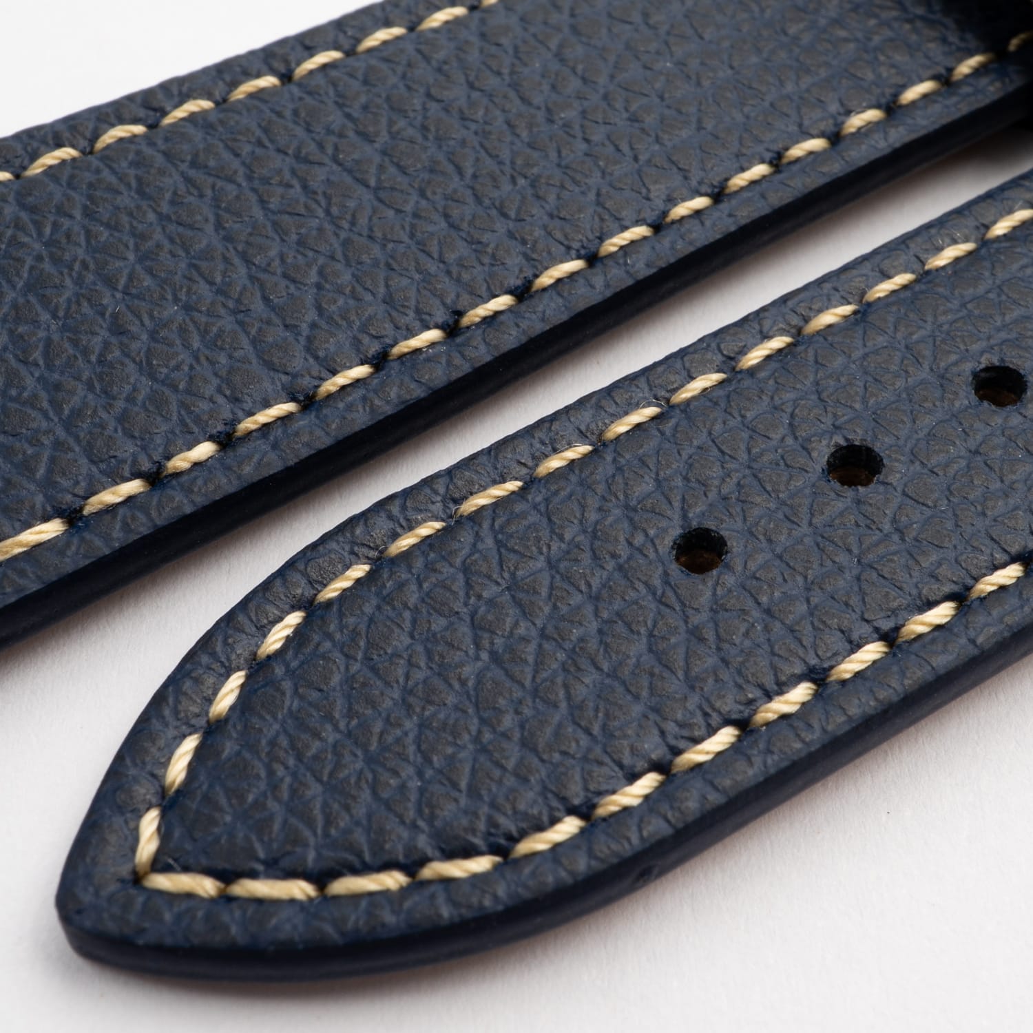 Saffiano · Classic · Dunkelblau